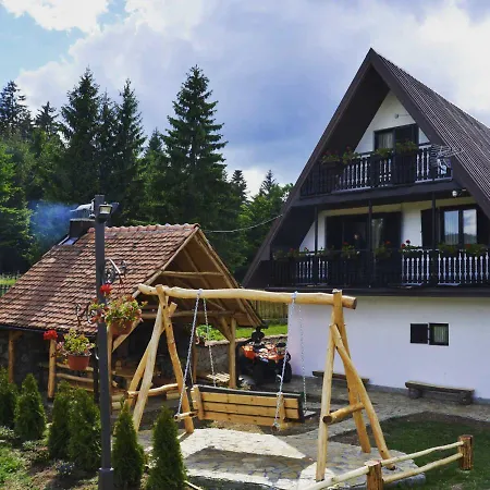 Villa Sapat Sume