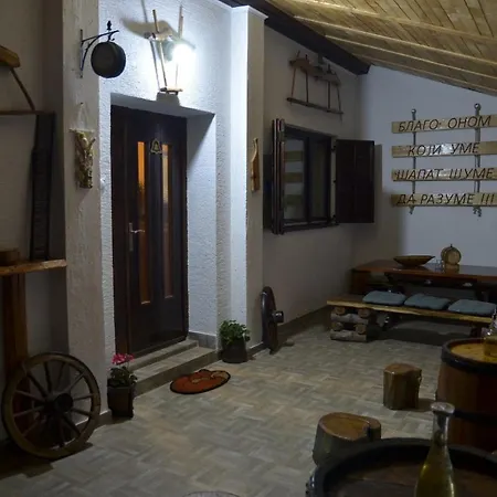 Sapat Sume Villa Ljubos